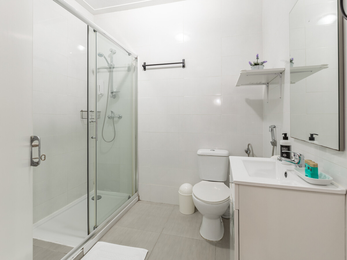 Appartement 3 pers. à Gaia, 450 m du métro Santo Ovídio - Photo 4