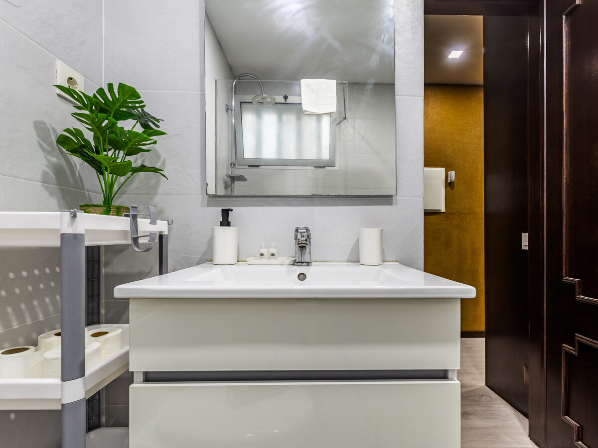 Gaia Cork House : 49m² avec balcon et accès métro - Photo 19