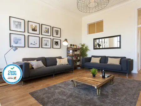 Location appartement à Lisbonne, Appartement spacieux pour groupes au cœur de Lisbonne, 6 chambres