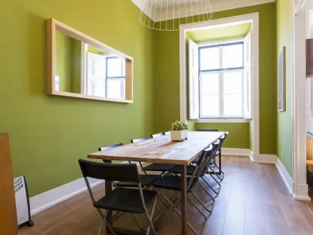 Appartement 6 chambres, 25 personnes face au Miradouro à Lisbonne : photo 6
