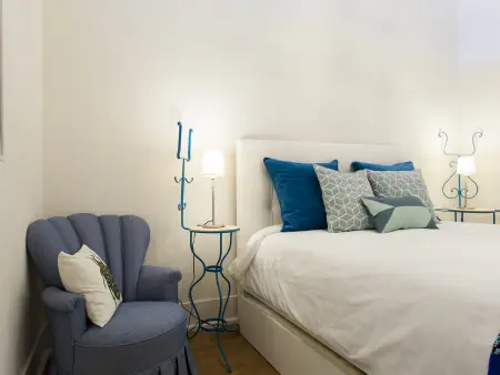 Appartement 6 chambres, 25 personnes face au Miradouro à Lisbonne : photo 9