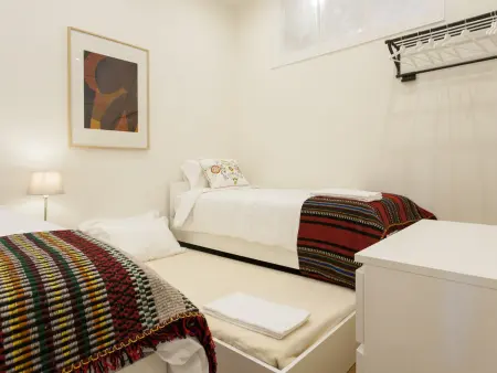 Appartement 6 chambres, 25 personnes face au Miradouro à Lisbonne : photo 15