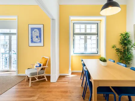 Appartement 5 chambres Chiado, 10 personnes près Praça Luís de Camões : photo 5