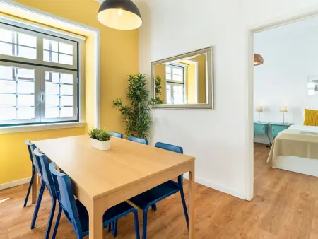 Appartement 5 chambres Chiado, 10 personnes près Praça Luís de Camões : photo 7