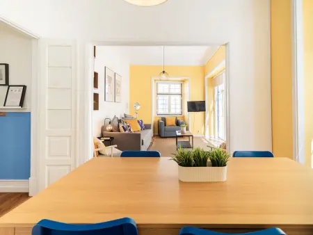 Appartement 5 chambres Chiado, 10 personnes près Praça Luís de Camões : photo 8