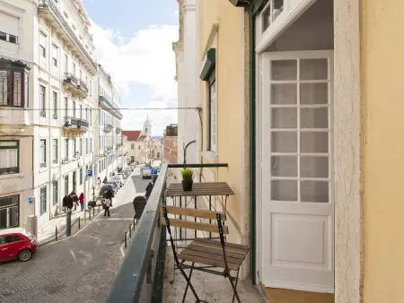 Appartement 5 chambres Chiado, 10 personnes près Praça Luís de Camões : photo 9