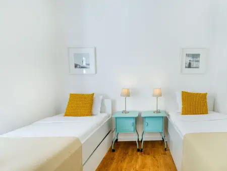 Appartement 5 chambres Chiado, 10 personnes près Praça Luís de Camões : photo 22
