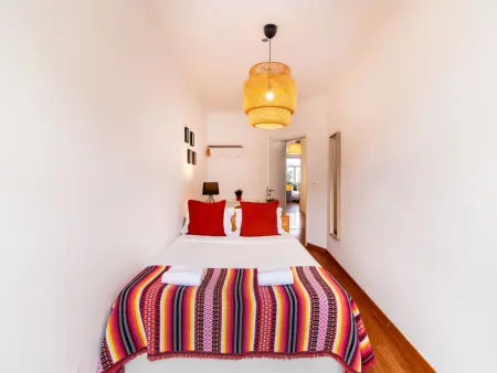Duplex 3 chambres vue château au cœur de Lisbonne : photo 12