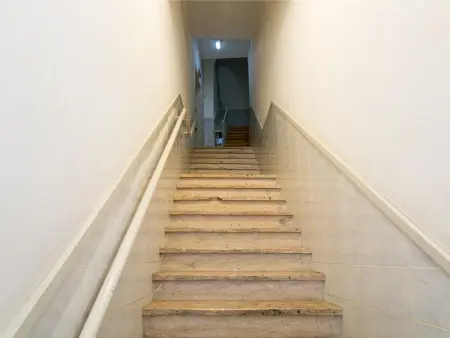Duplex 3 chambres vue château au cœur de Lisbonne : photo 32
