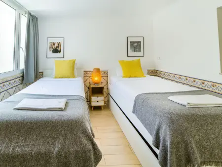 Appt 4 chambres Bairro Alto - 15 personnes, centre Lisbonne : photo 16