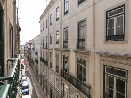 Appt 4 chambres Bairro Alto - 15 personnes, centre Lisbonne : photo 25