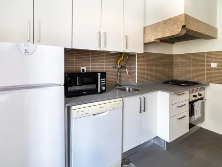 Appartement 4 chambres Chiado, 10 personnes près Praça Luís de Camões : photo 23