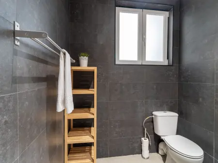 Appartement 4 chambres Chiado, 10 personnes près Praça Luís de Camões : photo 28