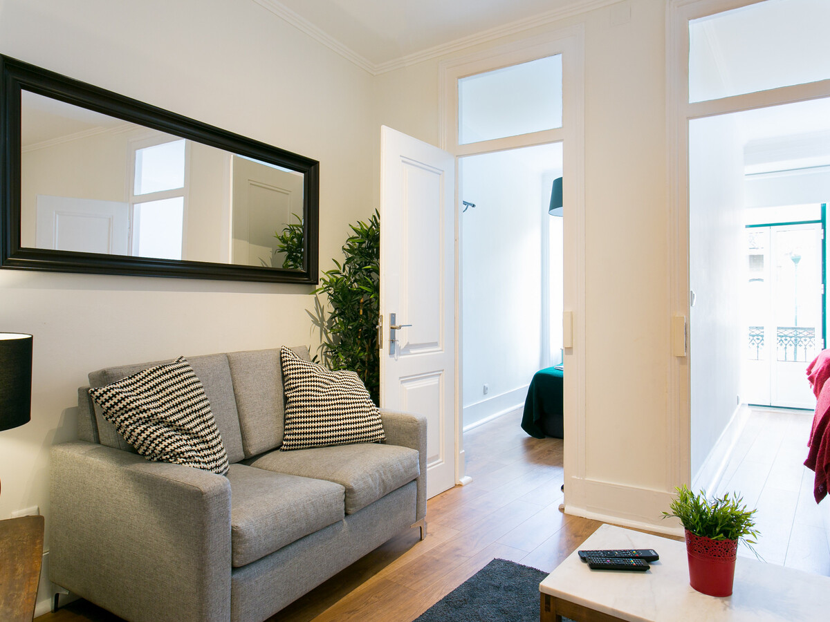 Appartement 3 chambres, 80 m², centre Lisbonne - Photo 2