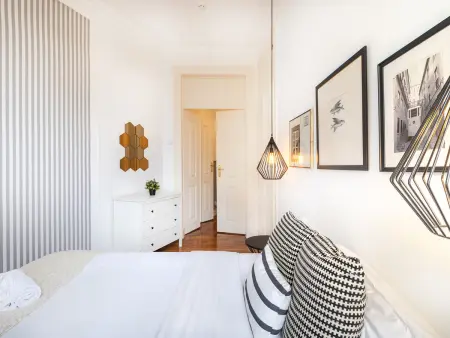 7 chambres, 21 pers, centre Lisbonne – Avenida Liberdade : photo 23