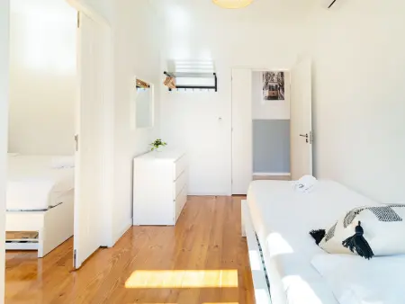 Duplex 8 chambres, 25 personnes, centre Lisbonne : photo 28