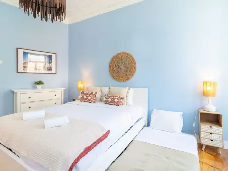 Appartement 7 chambres, 21 personnes – Centre Lisbonne : photo 16