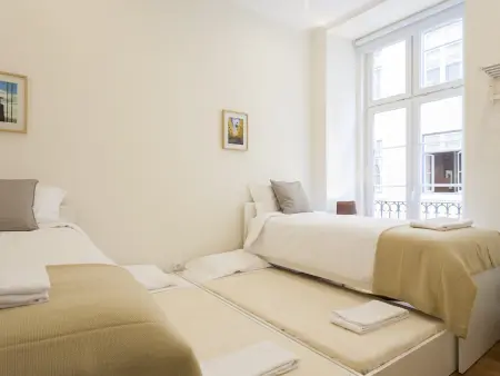Appartement 4 chambres pour 13 personnes, centre historique Lisbonne : photo 15