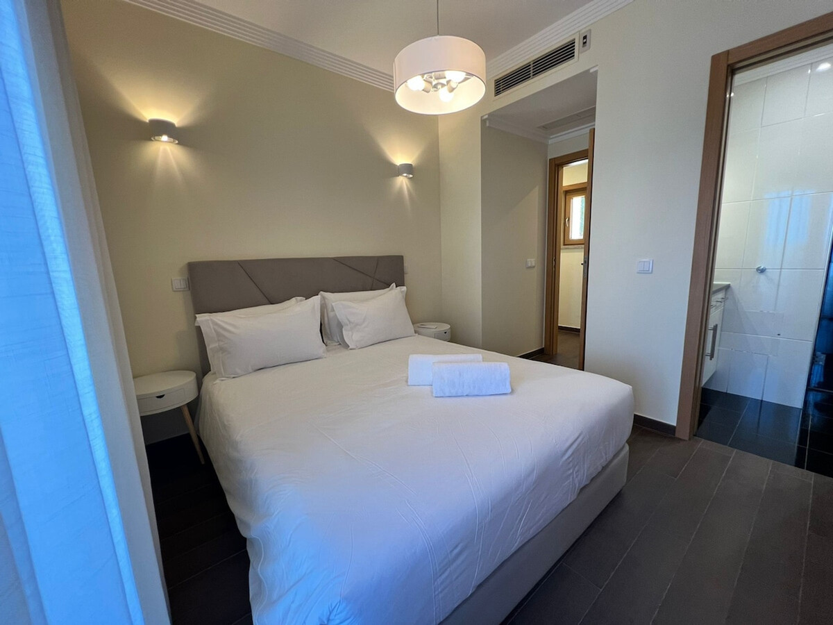 Villa 4 chambres avec piscine privée et vue marina - Photo 14