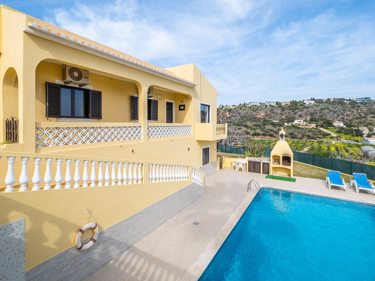 Villa Pinheiro - 7 pers, piscine privée à Albufeira - Photo 1