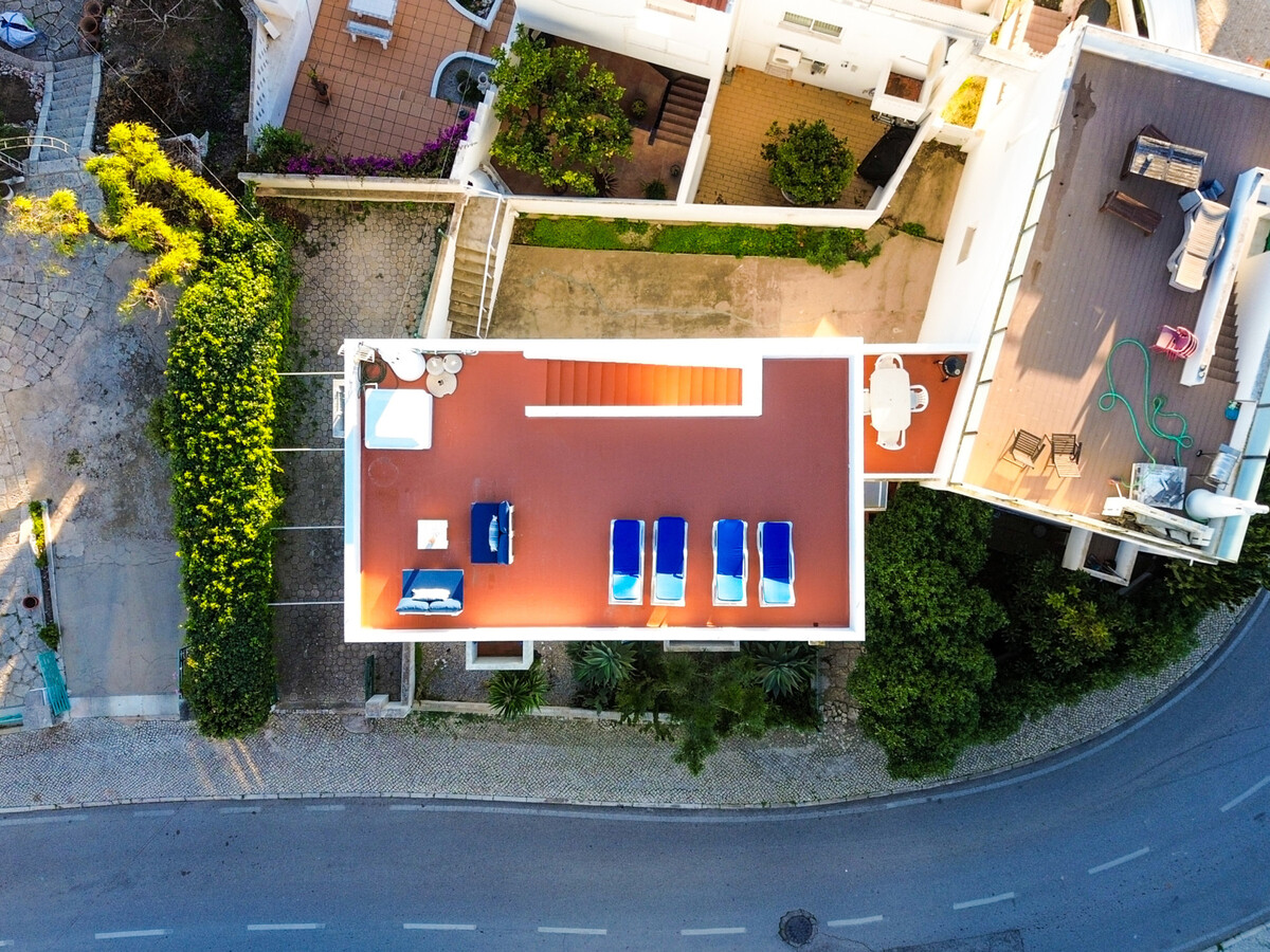 Villa algarvienne avec rooftop vue mer à Albufeira - Photo 3
