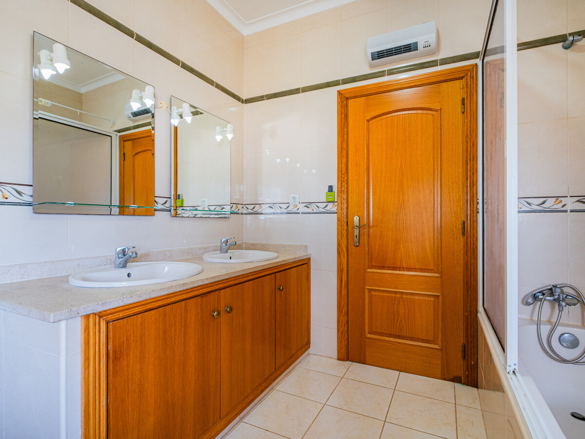Villa Filomena Golf – 4 ch, piscine, plage à 10 min - Photo 19