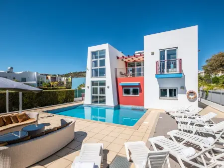 Location villa à Albufeira, Villa moderne à Albufeira avec piscine privée et jardin