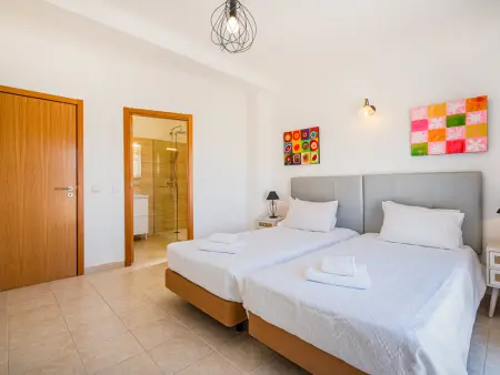 Villa Nina 2 à Albufeira : 9 pers., piscine, plages à pied : photo 16