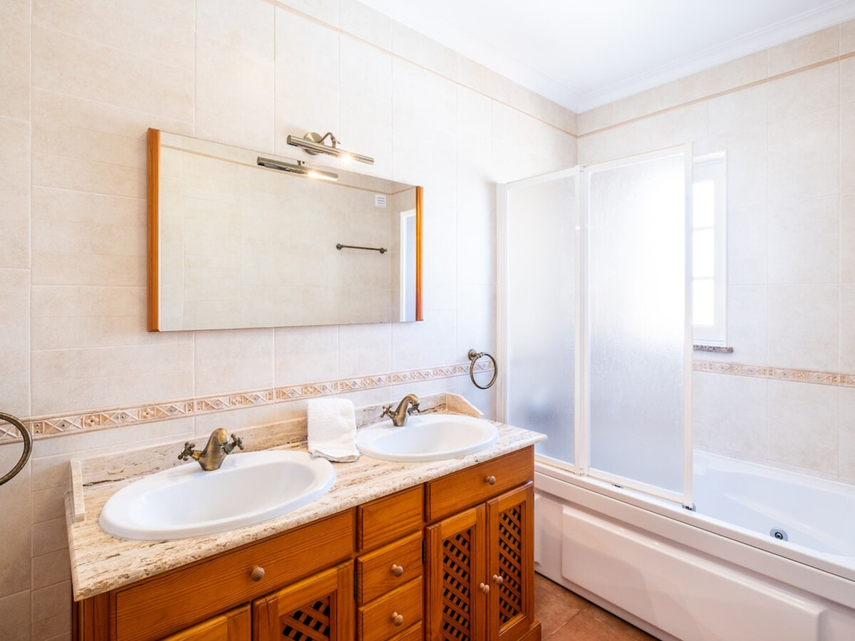 Villa 6 pers. 2 chambres avec piscines et tennis à Albufeira - Photo 13