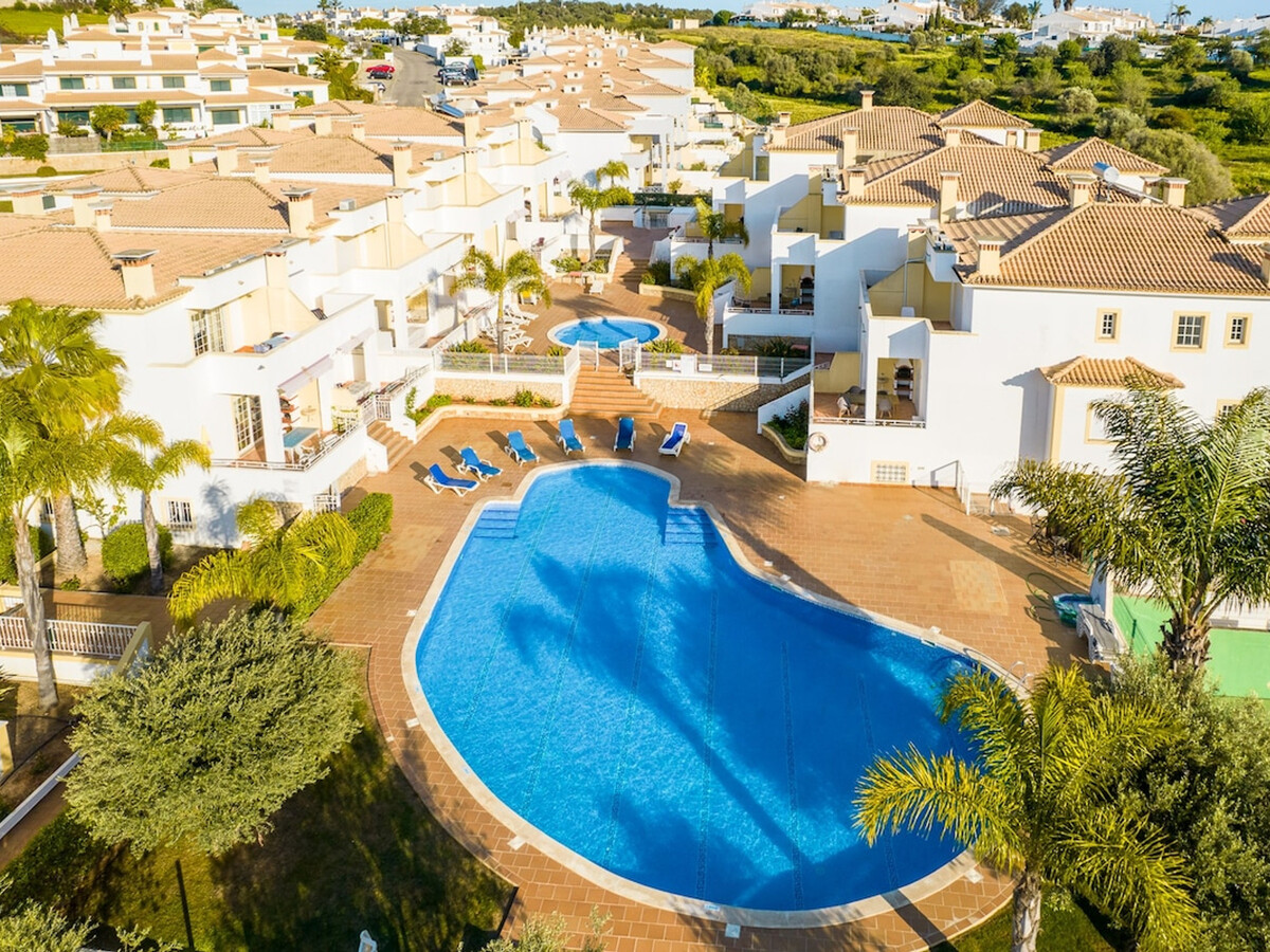 Villa 6 pers. 2 chambres avec piscines et tennis à Albufeira - Photo 22
