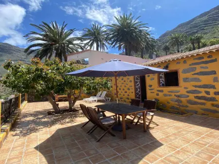Location maison à Valle Gran Rey, Maison confortable à Valle Gran Rey avec WiFi, 2 chambres, terrasse et cuisine équipée