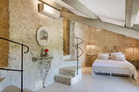 Villa Cépage, villa de luxe avec piscine privée à Ménerbes : photo 19