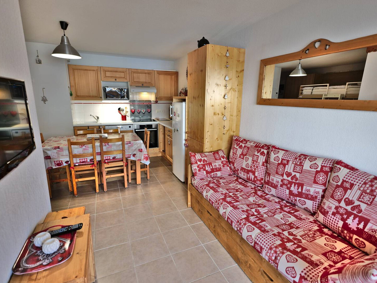 T2 au Chinaillon avec garage et balcon sud face aux pistes - Photo 6