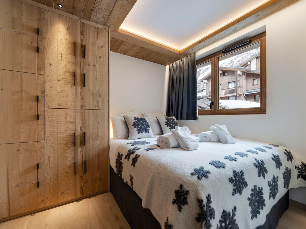 Duplex alpin 120 m², 4 chambres, cheminée à Val-d'Isère - Photo 10