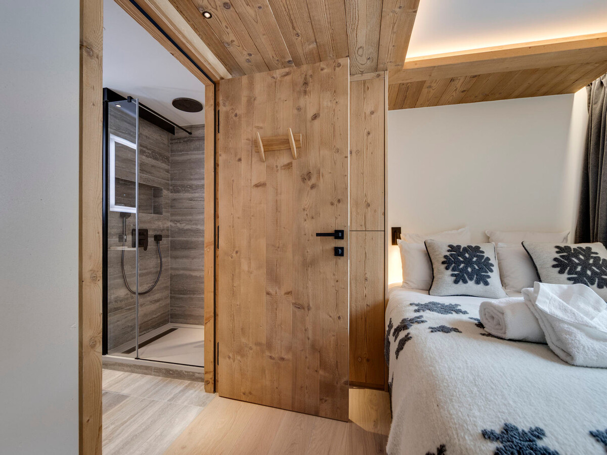 Duplex alpin 120 m², 4 chambres, cheminée à Val-d'Isère - Photo 11