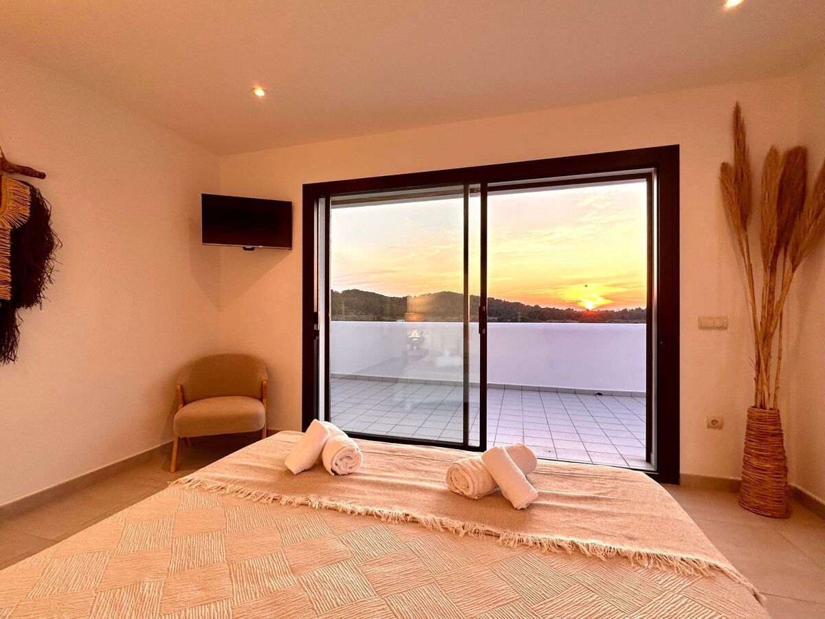 Villa Cas Hèspero – 5 chambres, piscine et jardin à Ibiza - Photo 30