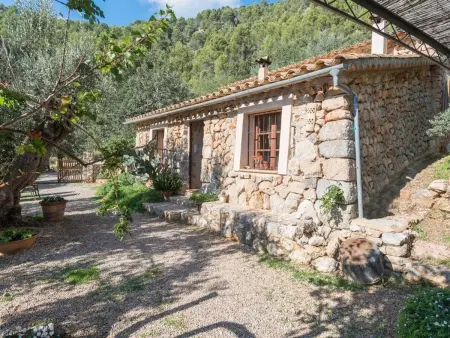 Location maison à Fornalutx, berghütte in meeresnähe, ideal für ausflüge in die tramuntana-berge.