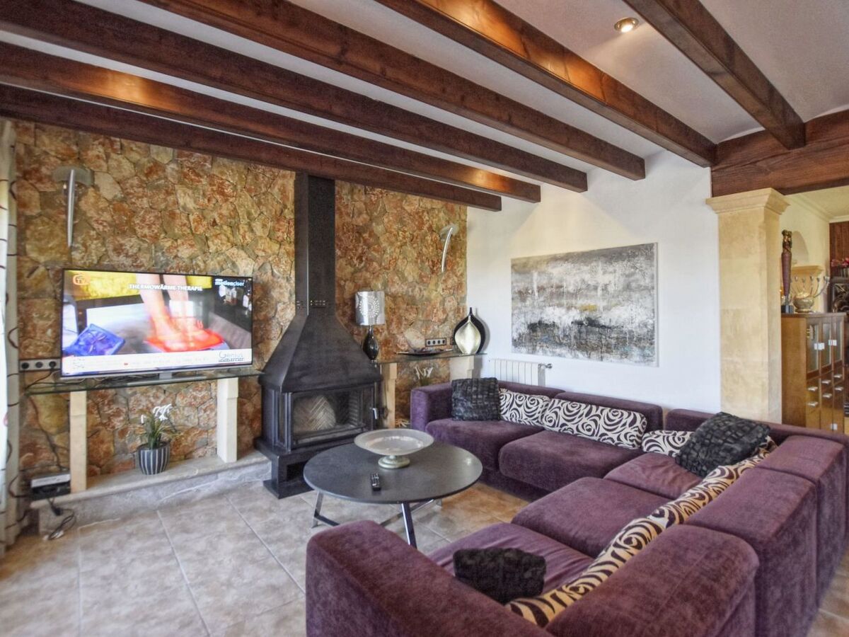 Canova – Maison 8 chambres, piscine et 14 000 m² - Photo 20