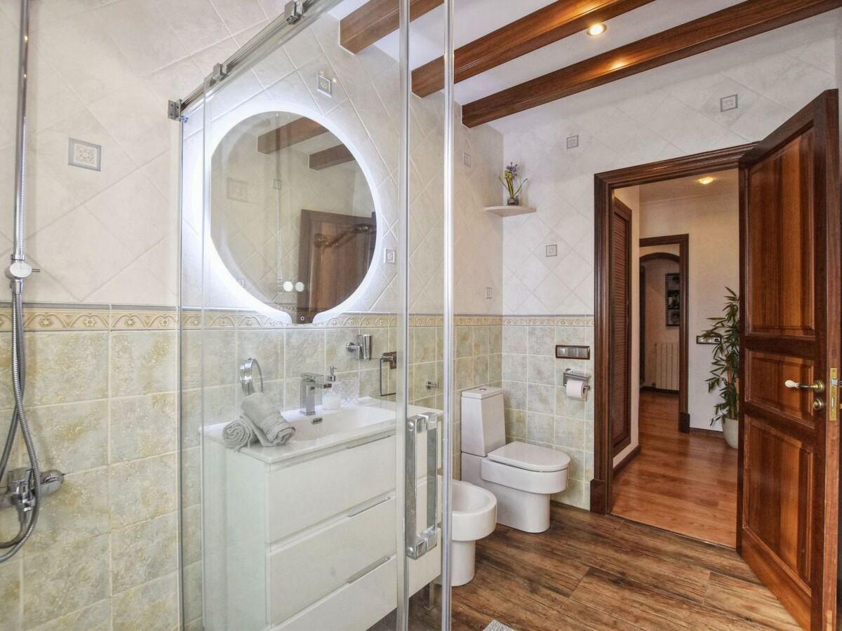 Canova – Maison 8 chambres, piscine et 14 000 m² - Photo 34