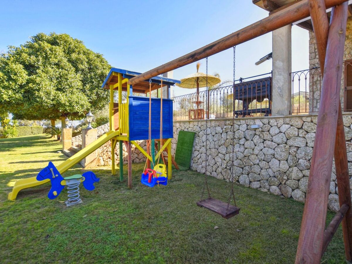 Canova – Maison 8 chambres, piscine et 14 000 m² - Photo 38