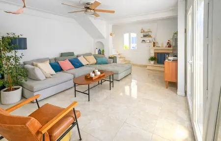 Maison 8 personnes piscine privée à Saint-Zacharie : photo 2