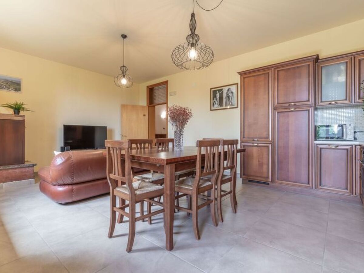 Sunrise Hill Holiday Home, maison 7 lits piscine privée - Photo 4