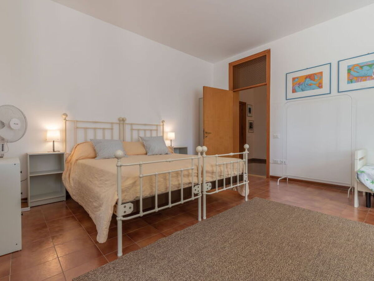 Sunrise Hill Holiday Home, maison 7 lits piscine privée - Photo 15