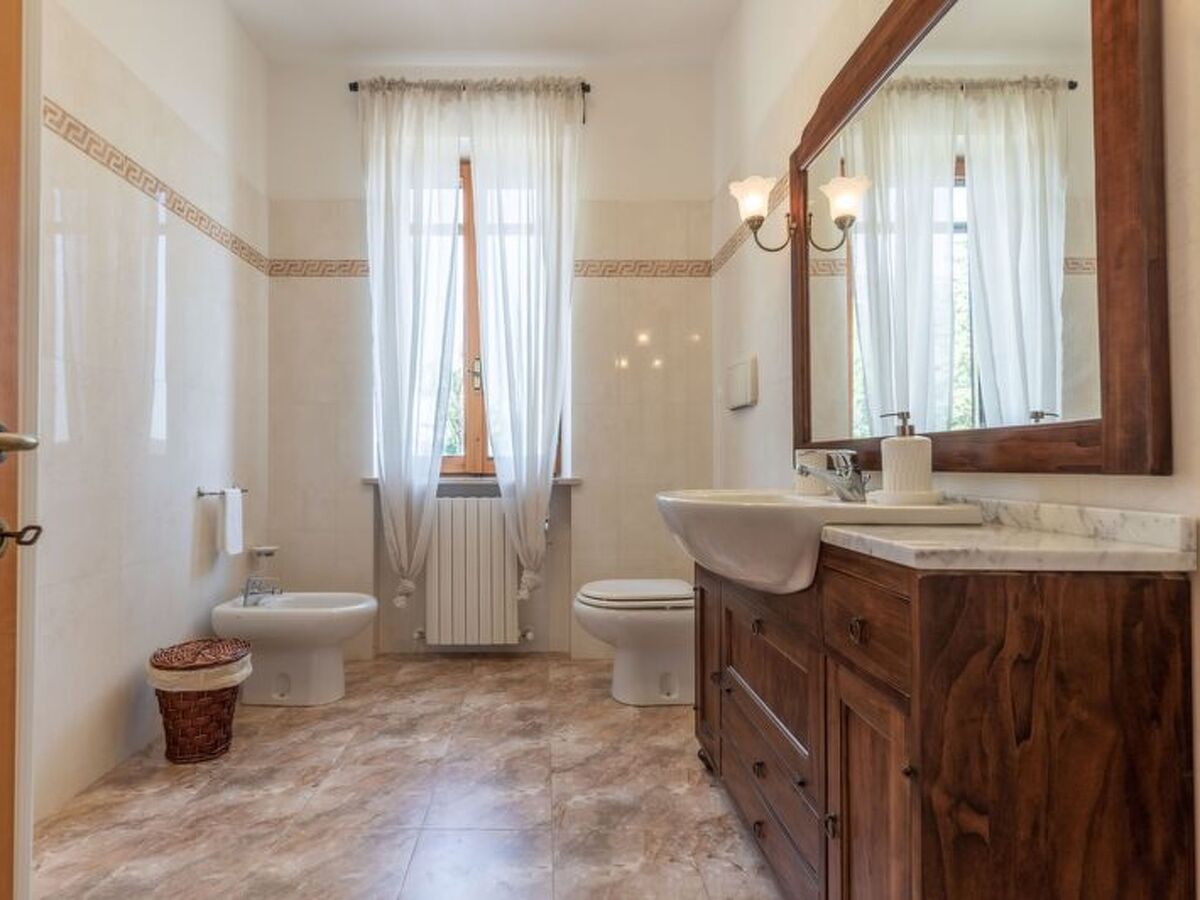 Sunrise Hill Holiday Home, maison 7 lits piscine privée - Photo 46