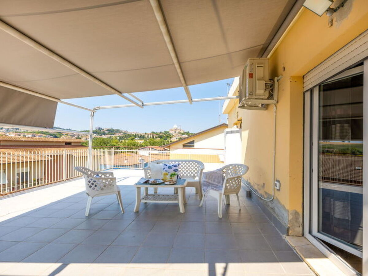 Penthouse avec terrasse vue basilique à Loreto - Photo 27