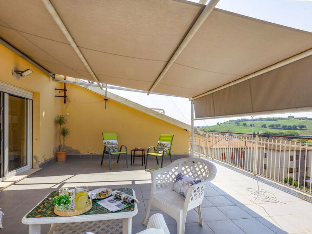 Penthouse avec terrasse vue basilique à Loreto - Photo 31