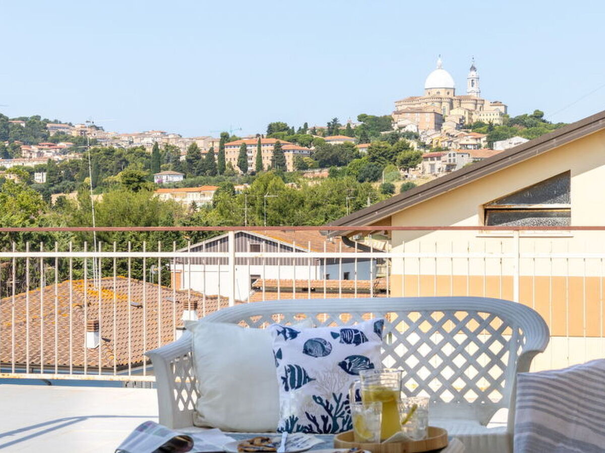 Penthouse avec terrasse vue basilique à Loreto - Photo 35