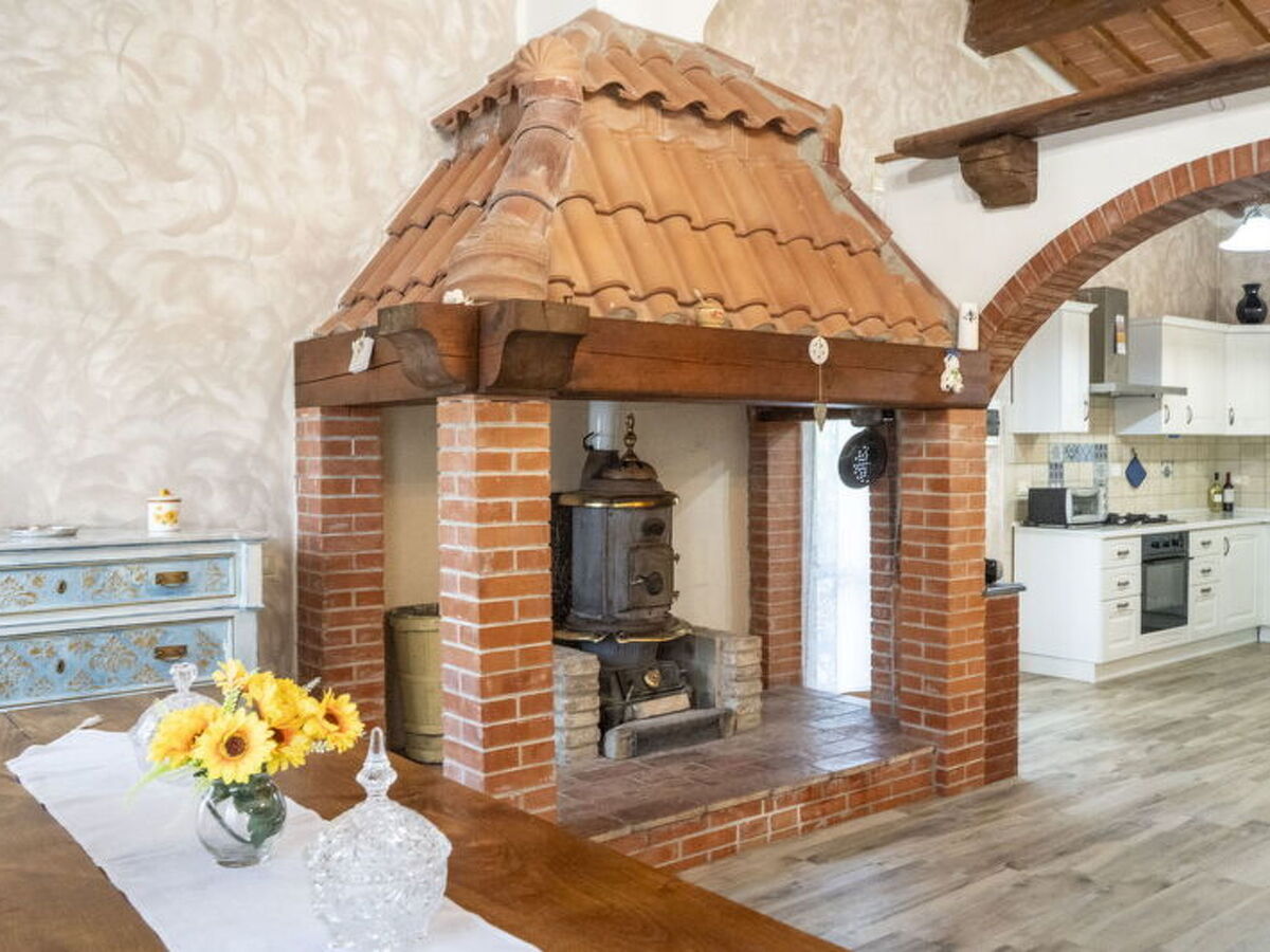 Podere Vallino, ferme toscane avec piscine privée - Photo 6