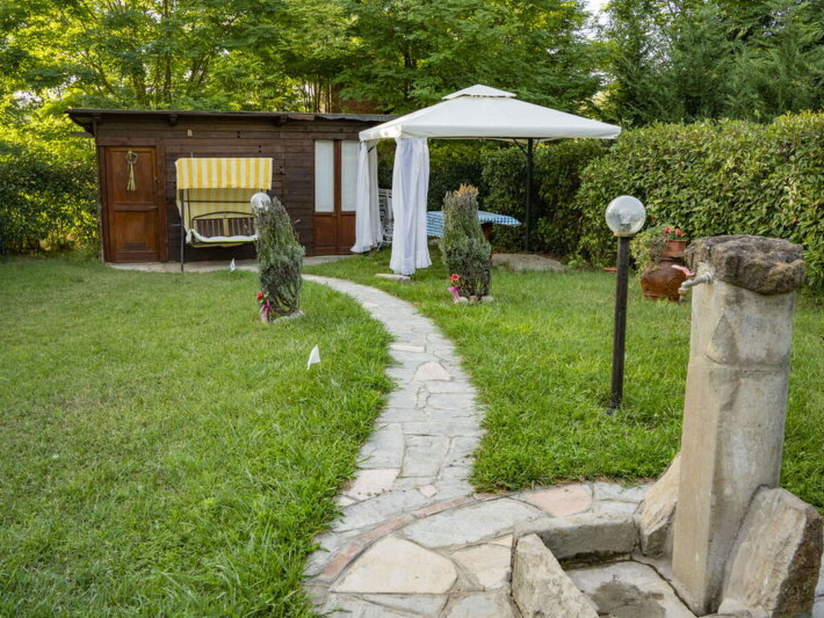 Podere Vallino, ferme toscane avec piscine privée - Photo 37