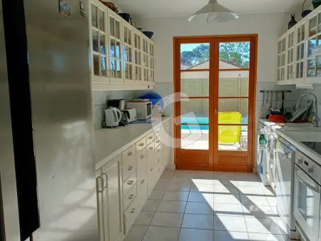 Maison à Jard-sur-Mer avec piscine chauffée, proche mer - Photo 10